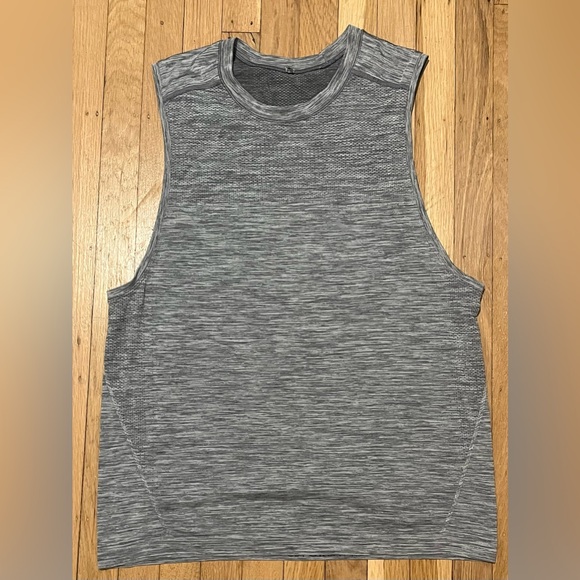 Men’s Medium Lululemon tank top - Picture 1 of 5